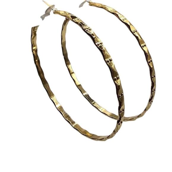 Stylish Gold Tone Textured Hoop Pierced Earrings Large Statement Boho Chic Style - Picture 2 of 5